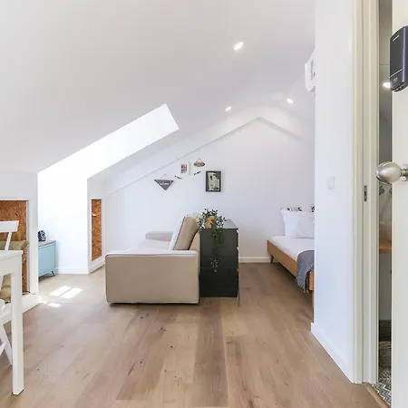 Cais Sodre Stylish Loft By Homing